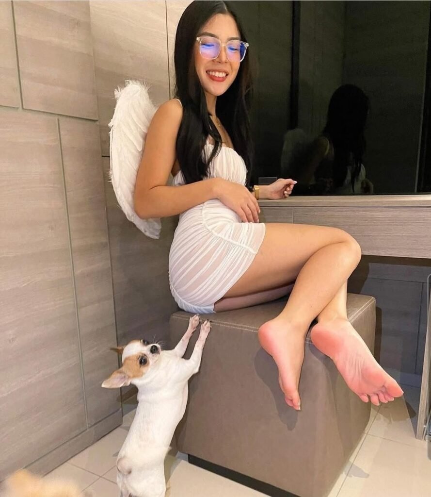 Pies De Mujer Toe Sucking En La Oficina Casero